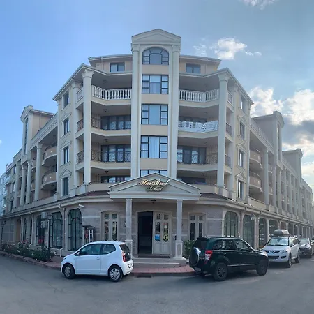 Happy Smiles Apartment *